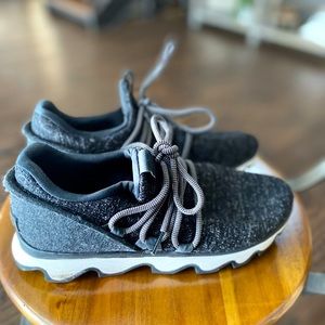EUC Sorel NL3227-011 Black Kinetic Shoes Knit Size 9